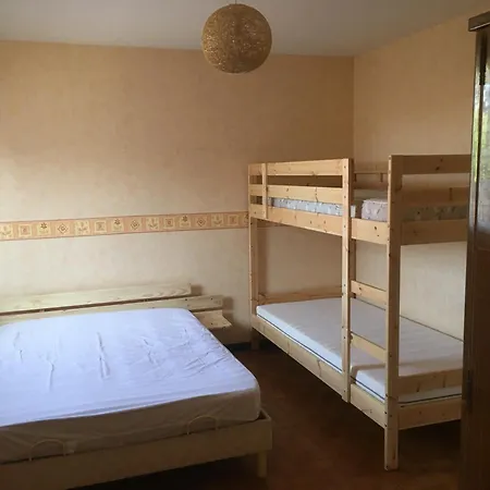 Hotel 4 Personnes Proche Et Commerces *